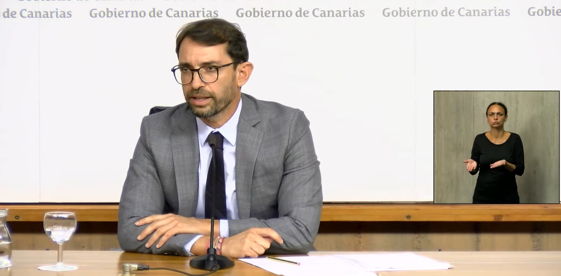 El viceconsejero de la Presidencia, Antonio Olivera, durante la rueda de prensa posterior al Consejo