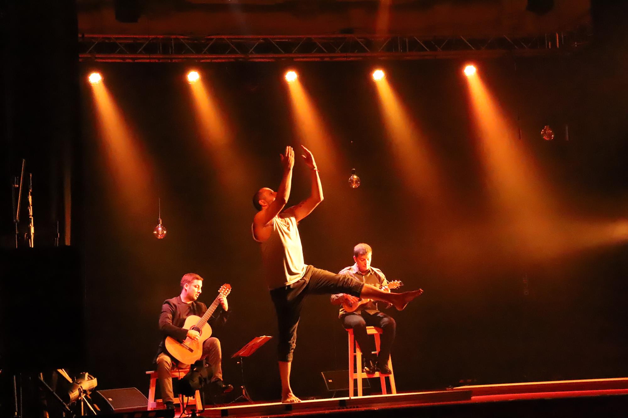 Benito Cabrera en concierto 