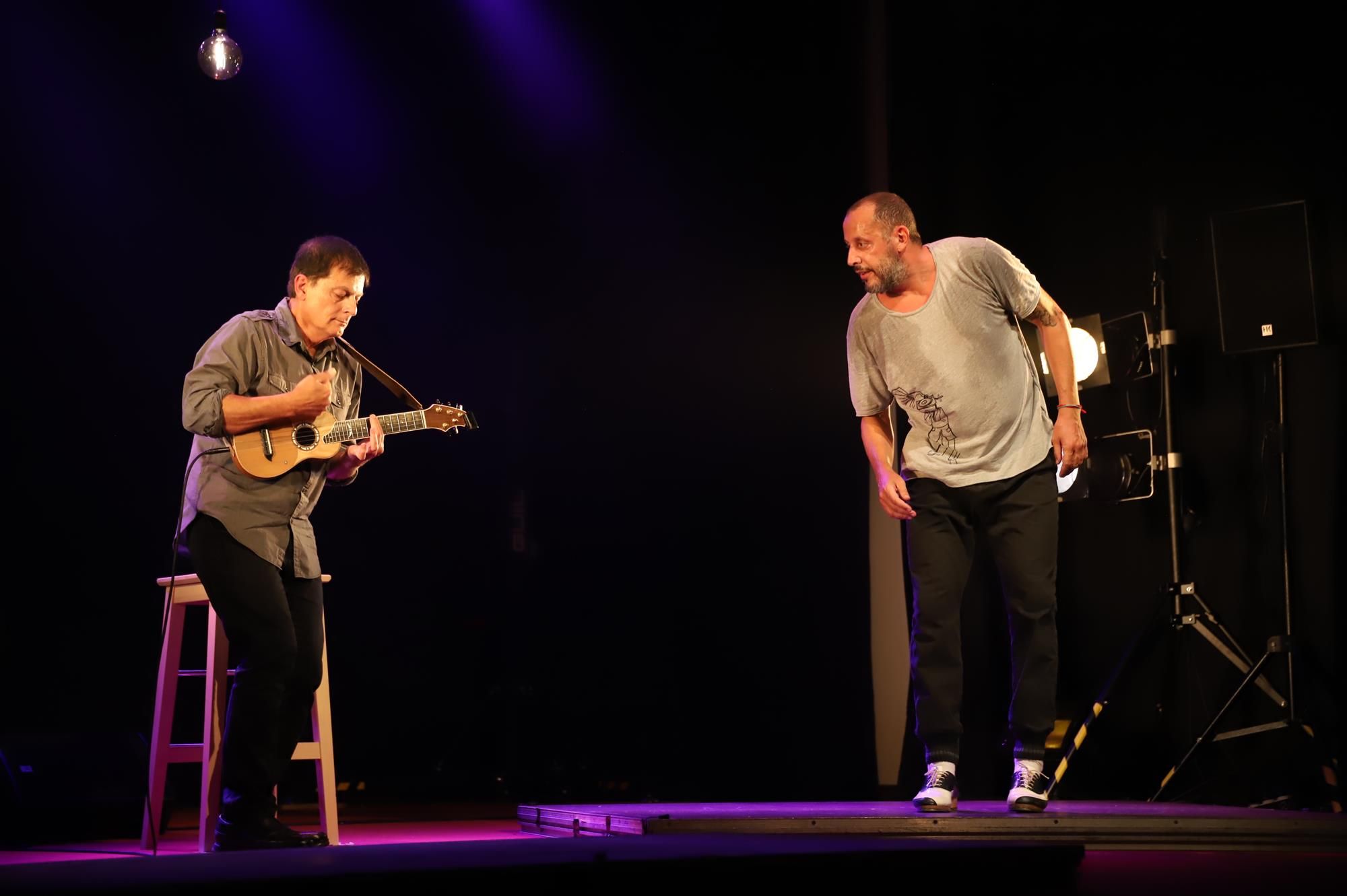 Benito Cabrera en concierto 