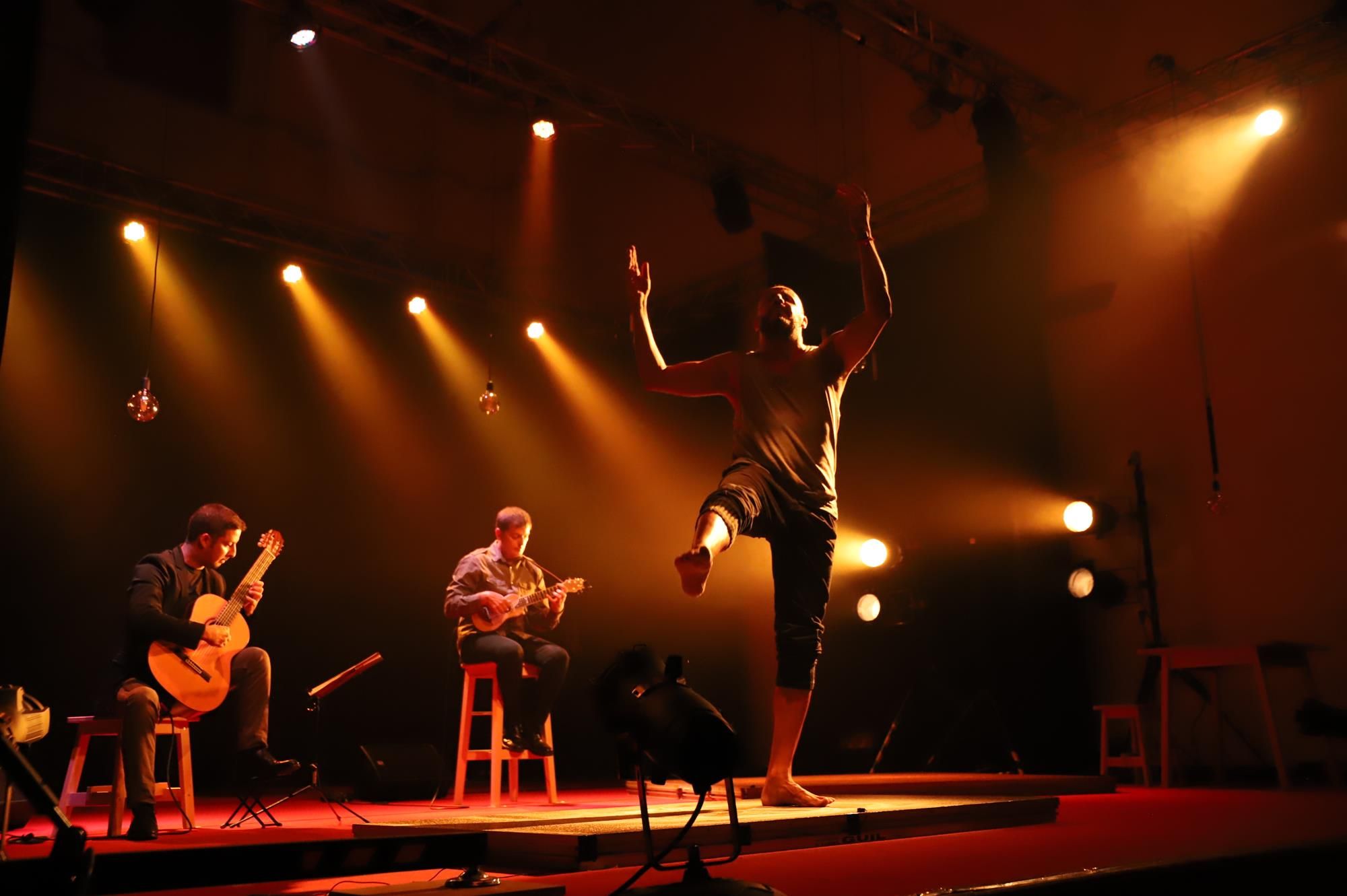 Benito Cabrera en concierto 