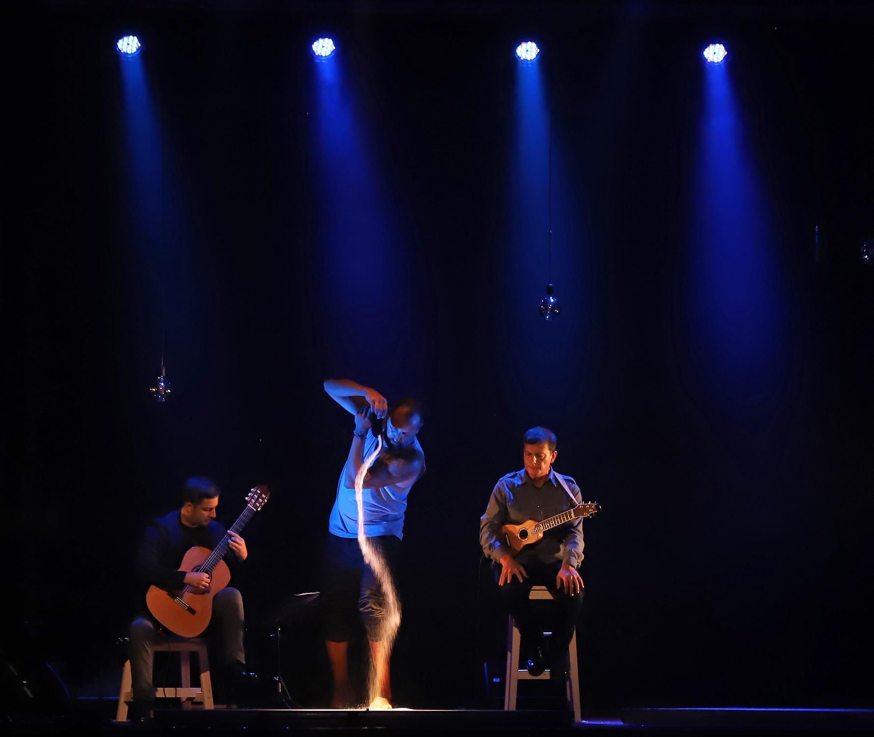 Benito Cabrera en concierto 