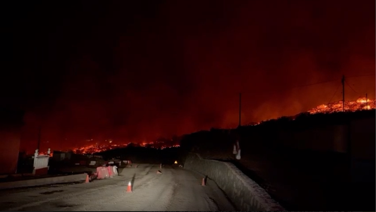 Lava Advances, Affecting Hundreds of Homes in La Palma