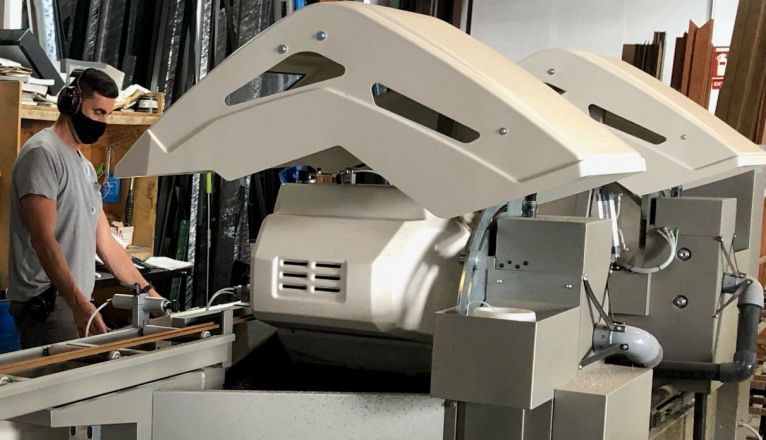 Máquina innovadora de tronzamiento de Infasa Máquina innovadora de tronzamiento de Infasa