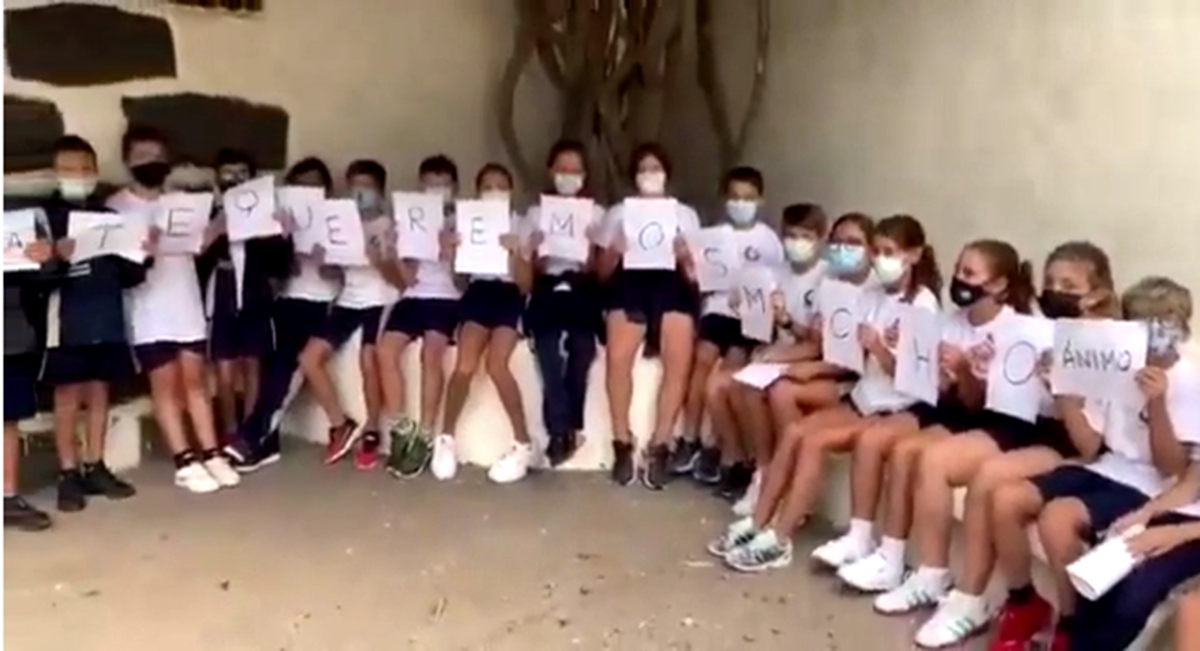Alumnos del CEIP El Quintero envían un mensaje de apoyo a una excompañera