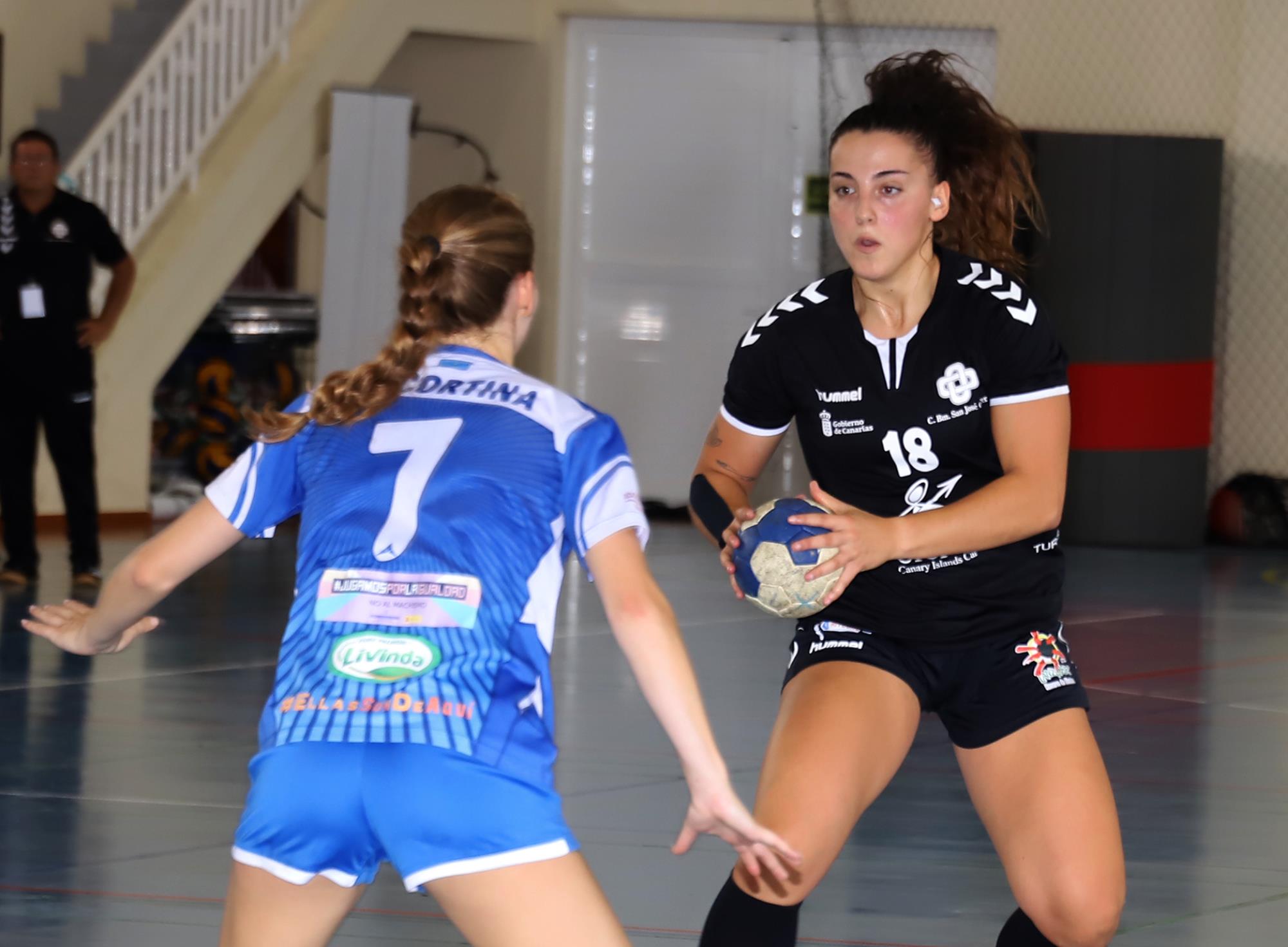 CB San José Obrero. & Oviedo Balonmano Femenino (6)