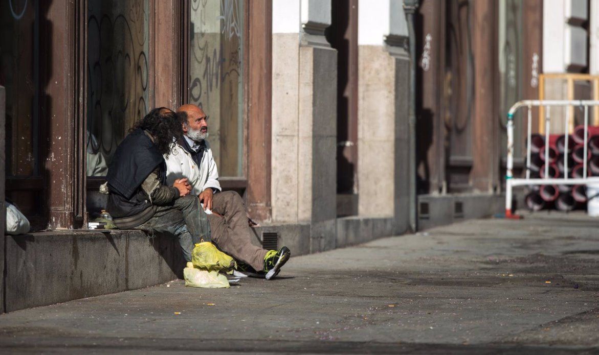 El riesgo de pobreza o exclusión social en Canarias crece un 4% en 2020