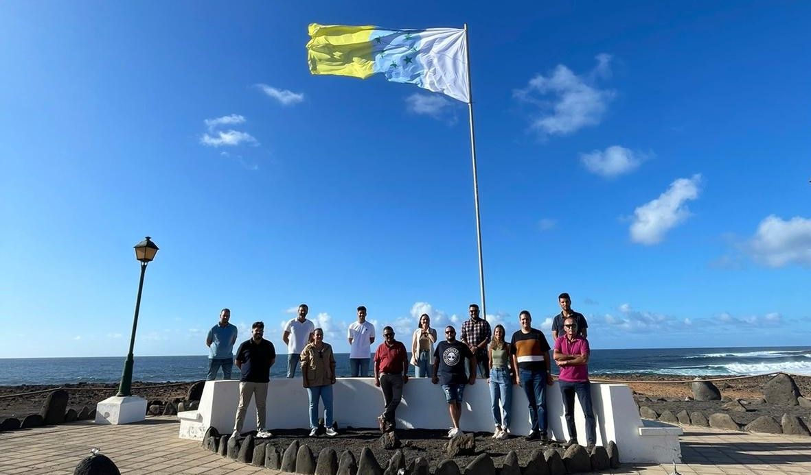 CC recuperan el Día de la Bandera Nacional Canaria
