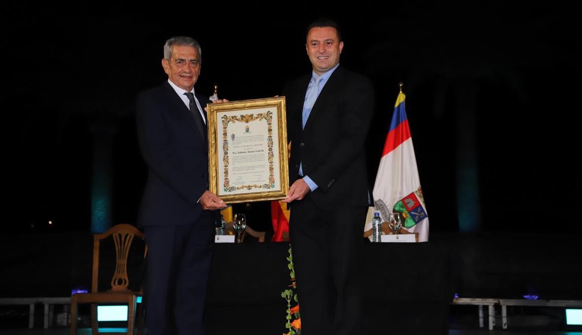 El fundador de Naviera Armas figura ya entre los hijos ilustres de la Ciudad Histórica de Yaiza