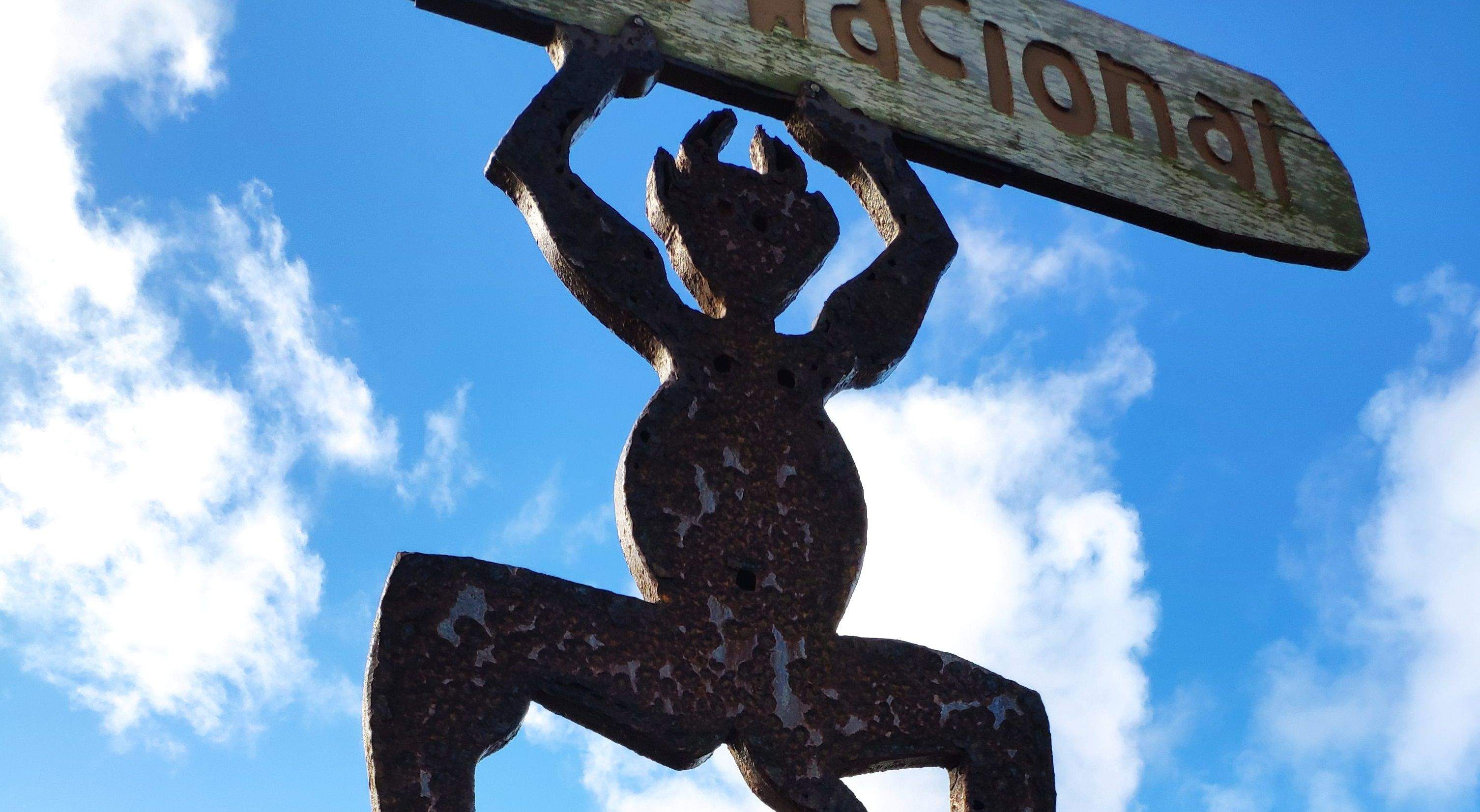 Image of one of the devils that welcome you to Timanfaya