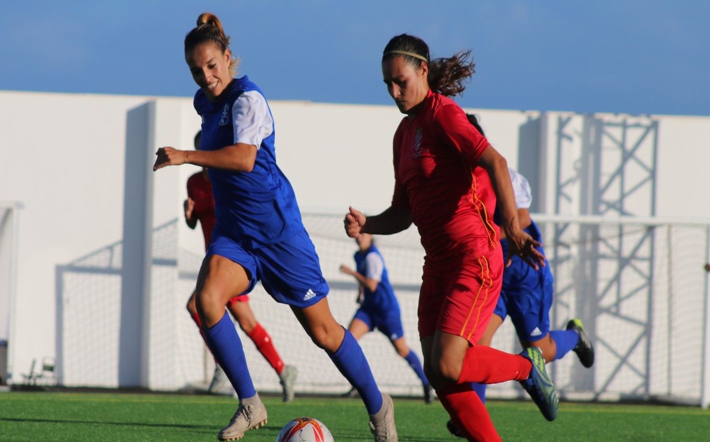 Victoria del FC Puerto del Carmen para alejarse de los  puestos difíciles