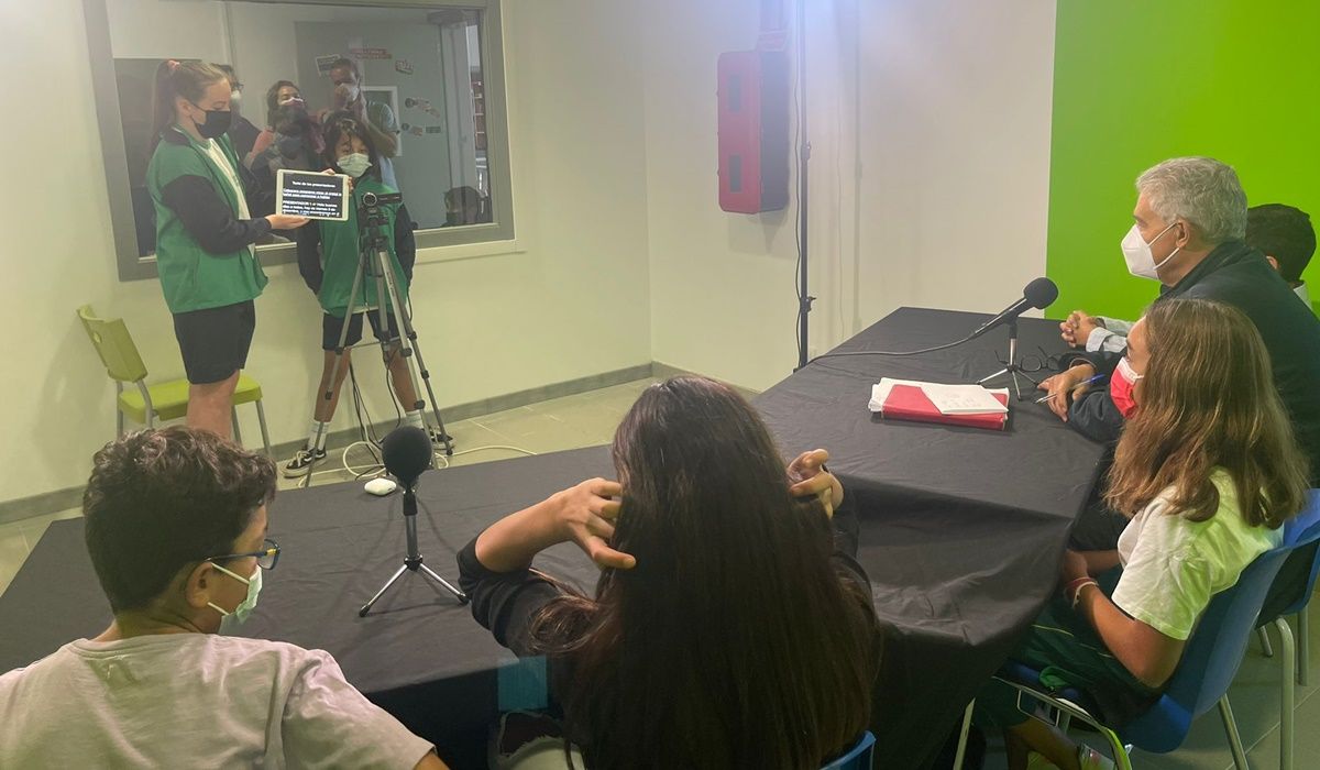El CEIP La Asomada   Macher estrena estudio de televisión