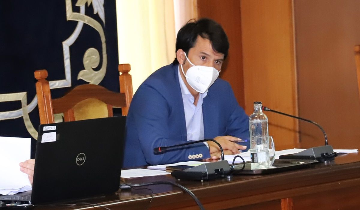 El consejero Marcos Bergaz en la reunión del Consorcio