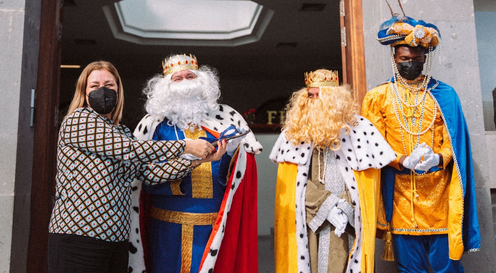 La alcaldesa entrega las llaves de Arrecife a los Reyes Magos