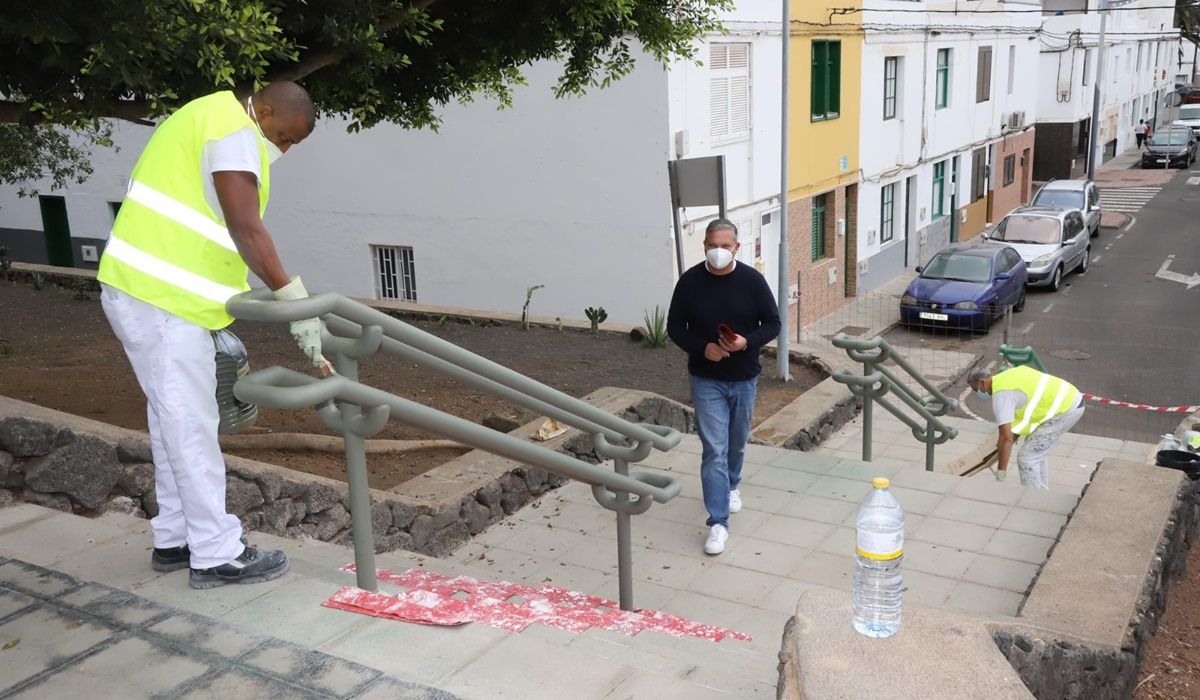 El Cabildo adjudica la remodelación de la escalera del Parque de los Pinos