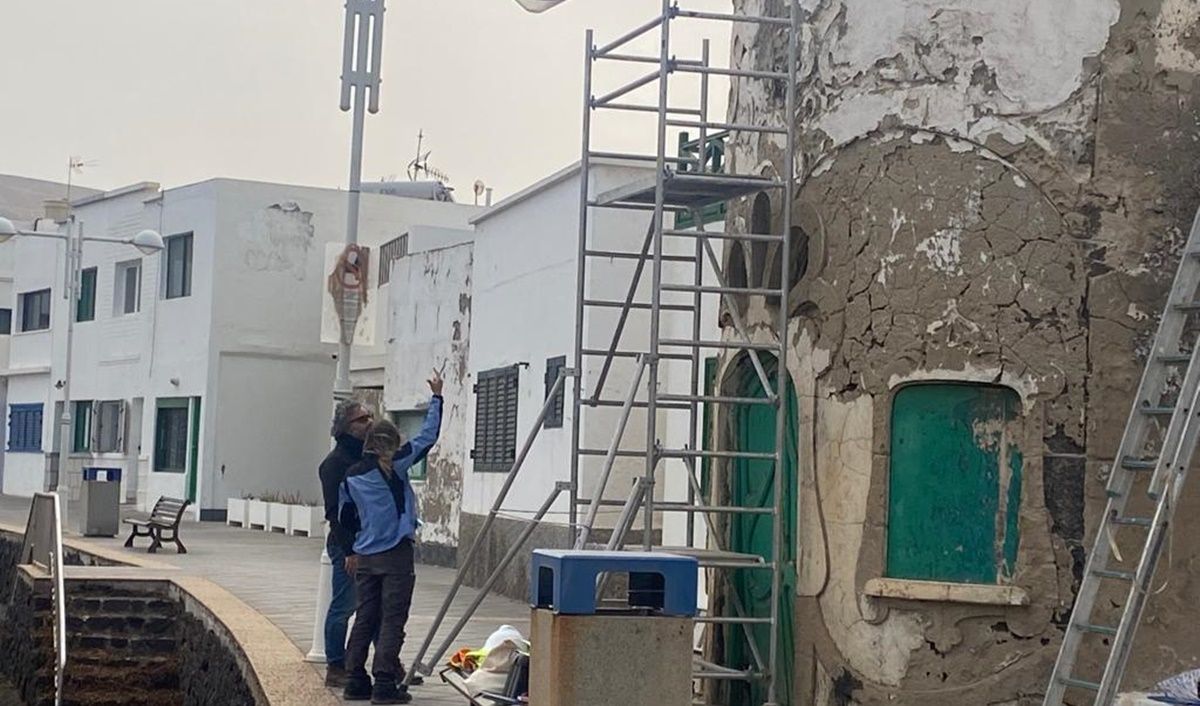 Fachada de la Casa Modernista en la Caleta de Famara