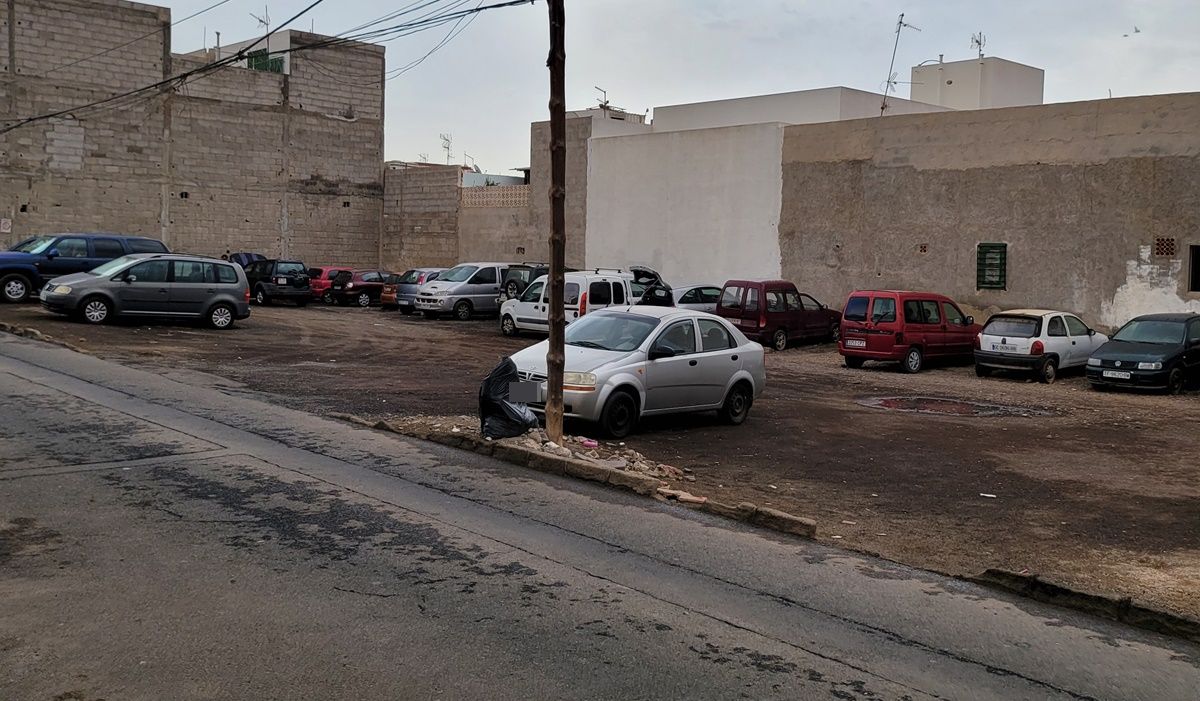 Solar en la calle Menéndez y Pelayo