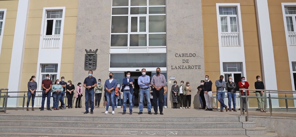 Consejeros y funcionarios del Cabildo guardan silencio por la guerra de Ucrania