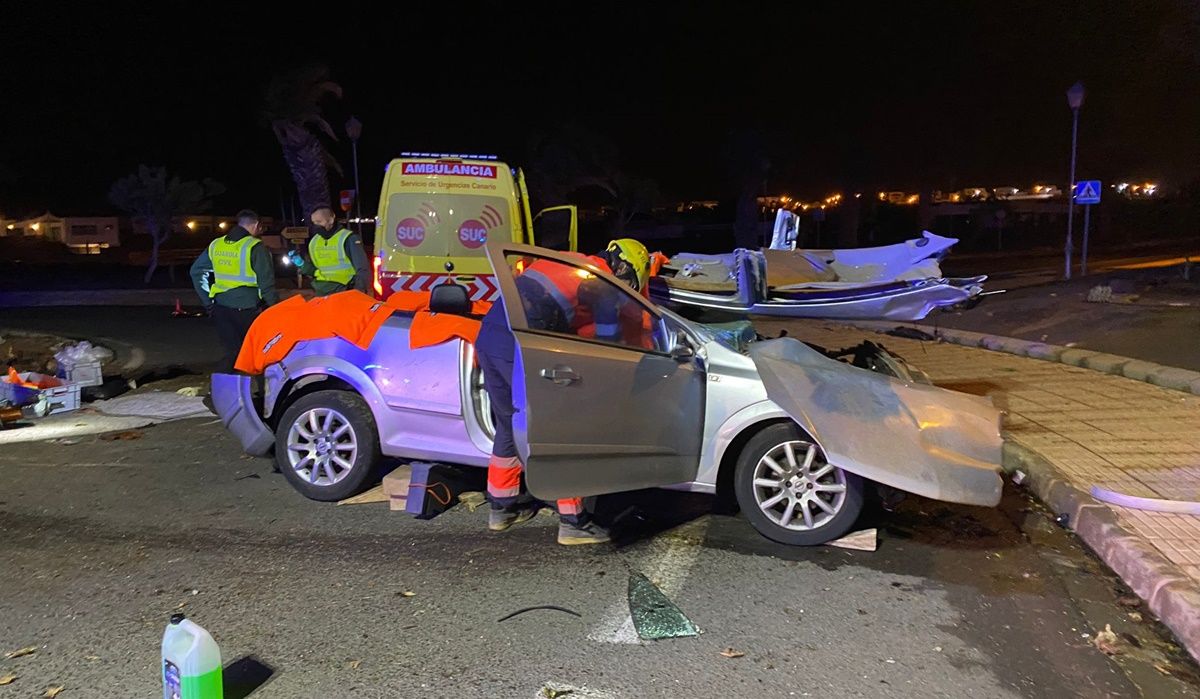 Imagen del vehículo accidentado en Playa Blanca