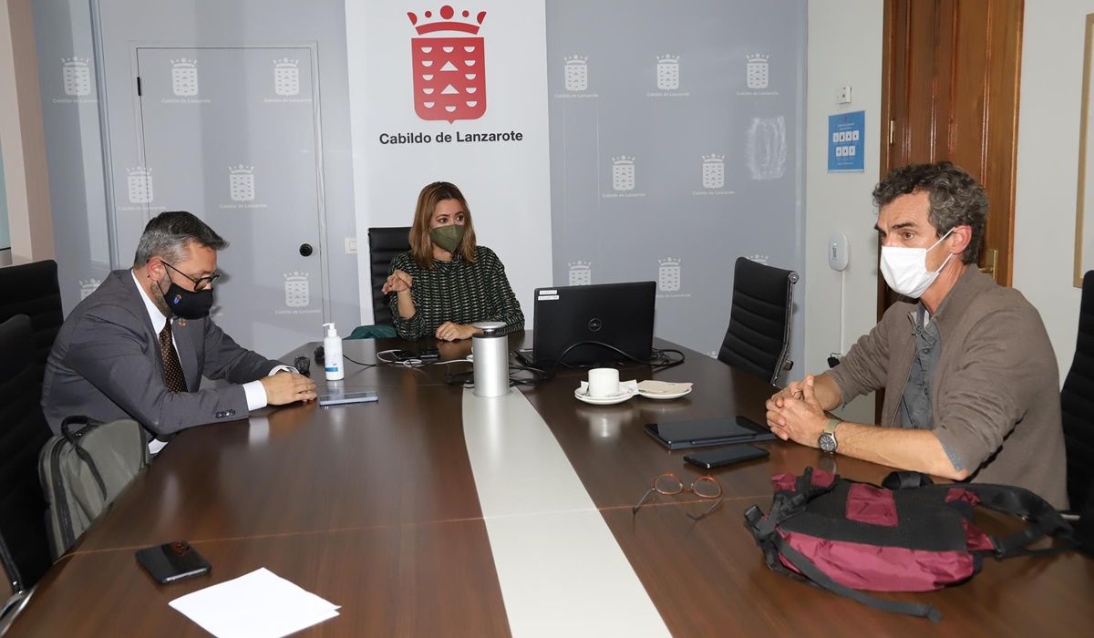 Reunión entre el Cabildo y el Gobierno de Canarias