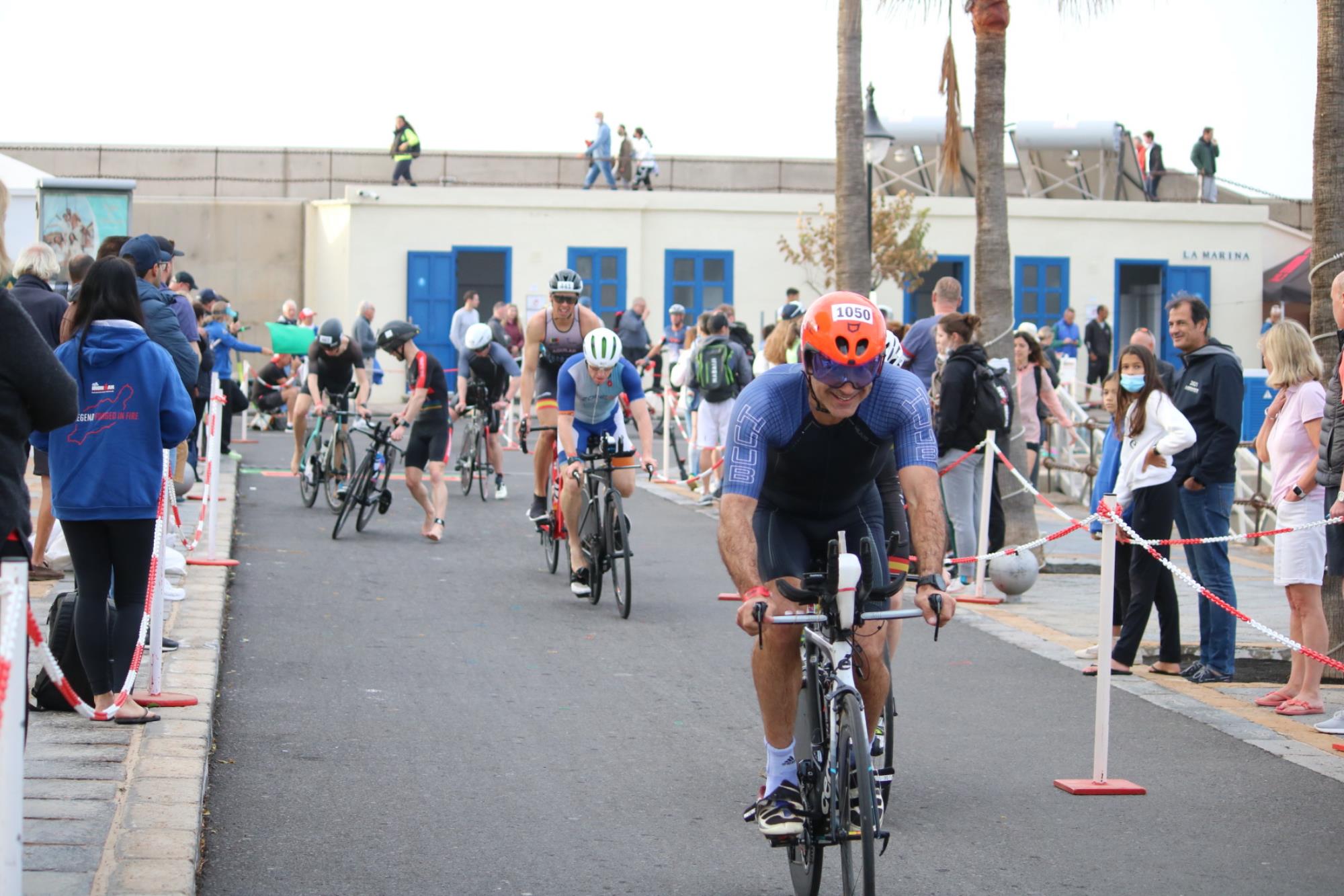 Léo Bergère y Katrina Matthews se llevan el triunfo en el Club La Santa IRONMAN 70.3 Lanzarote 2022