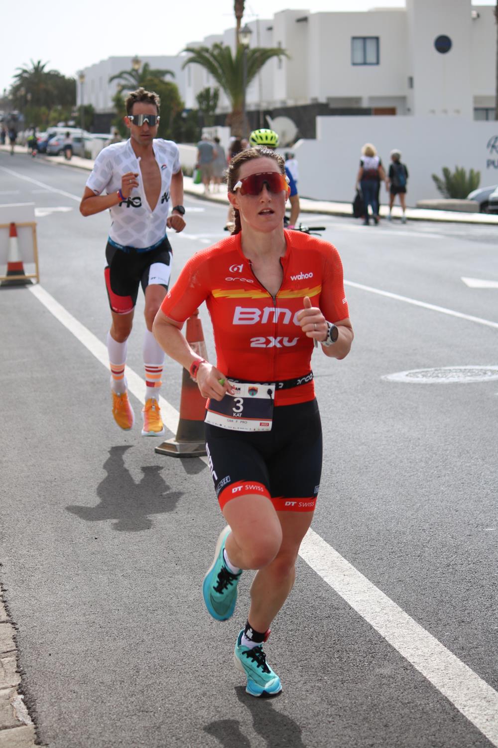 Léo Bergère y Katrina Matthews se llevan el triunfo en el Club La Santa IRONMAN 70.3 Lanzarote 2022