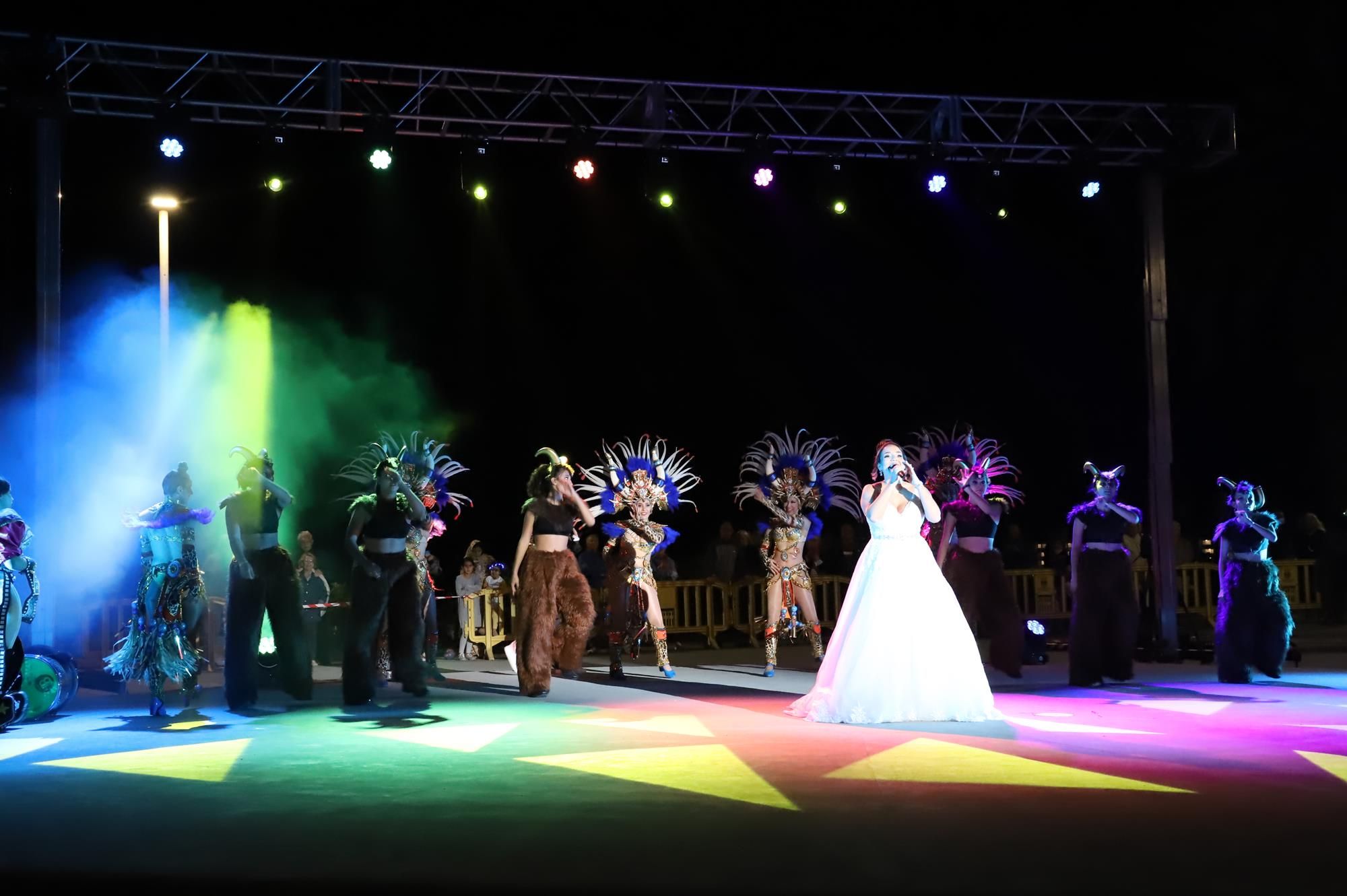 Noche de Carnaval en Costa Teguise Noche de Carnaval en Costa Teguise