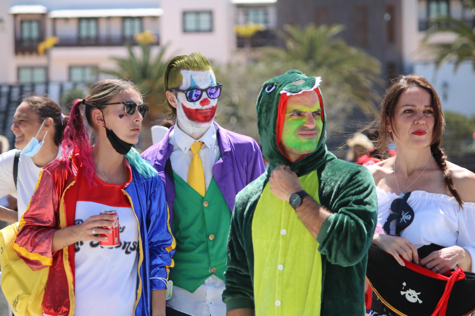 Carnaval de día en Playa Blanca Carnaval de día en Playa Blanca
