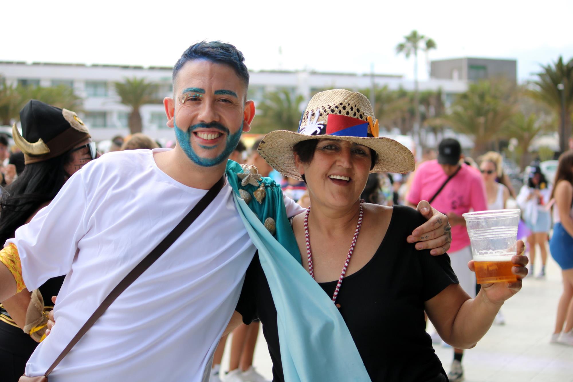 Carnaval de día en Playa Blanca Carnaval de día en Playa Blanca
