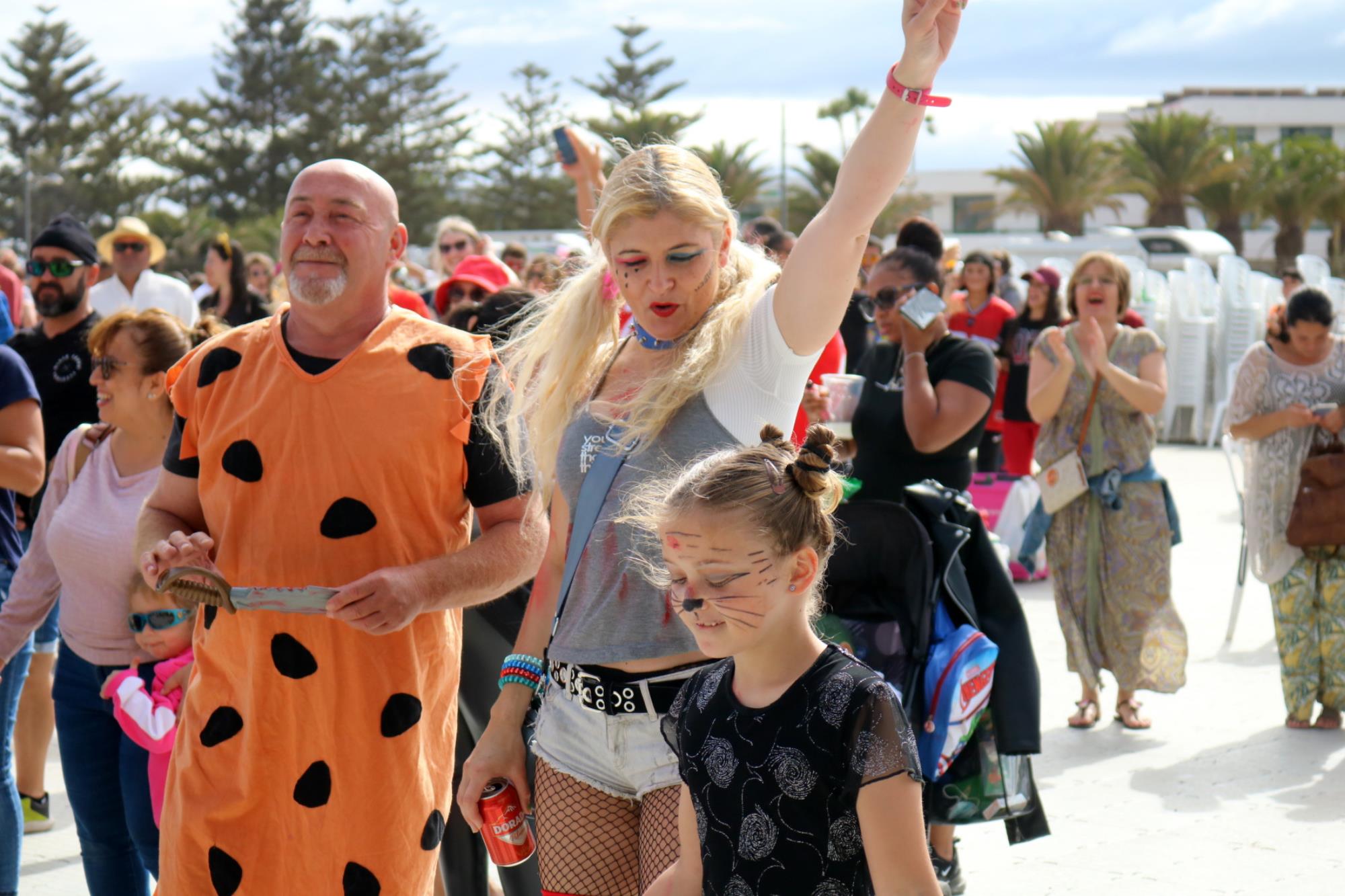 Carnaval de día en Playa Blanca Carnaval de día en Playa Blanca