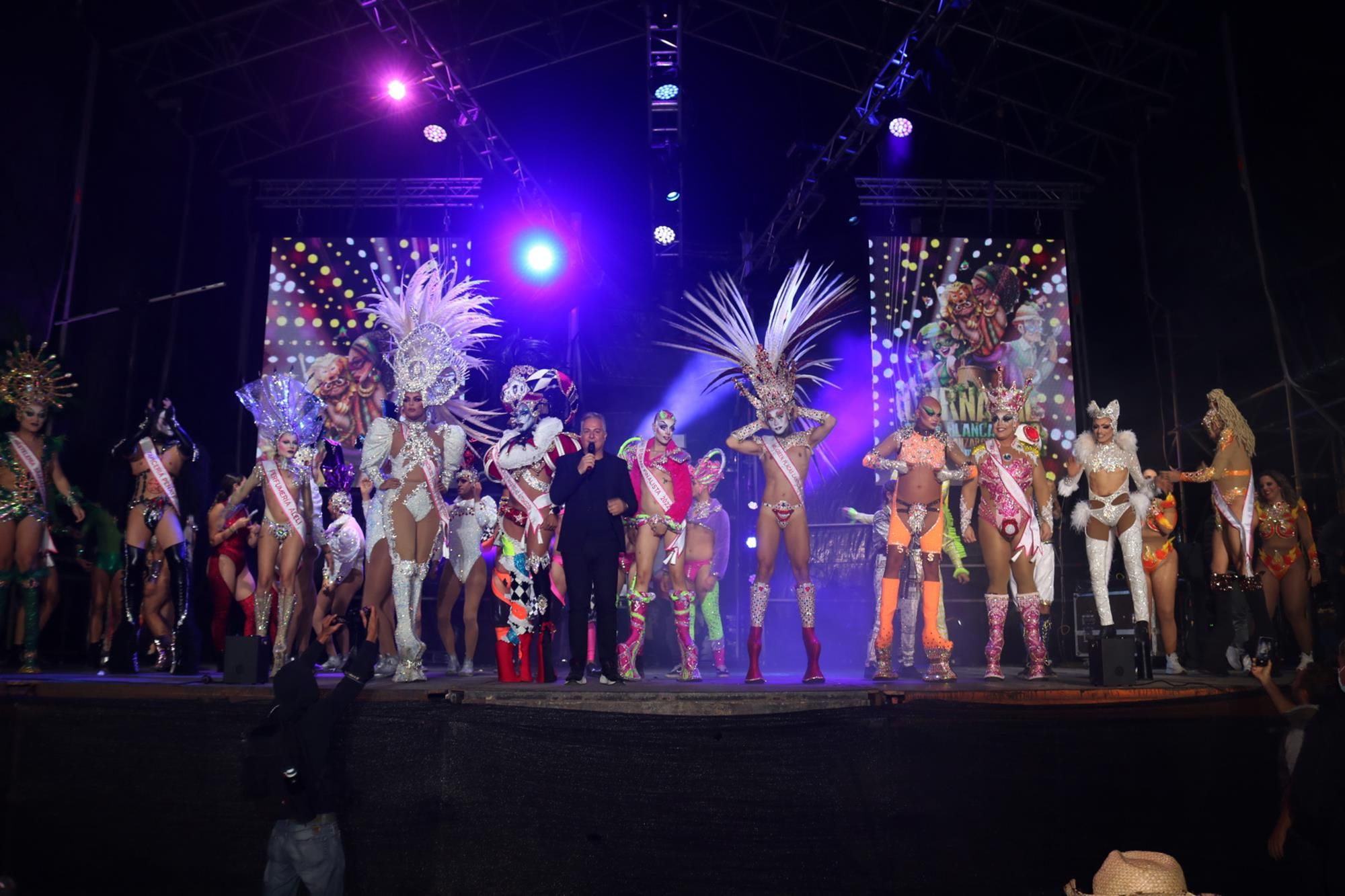 Gala Drag Queen en Playa Blanca Gala Drag Queen en Playa Blanca