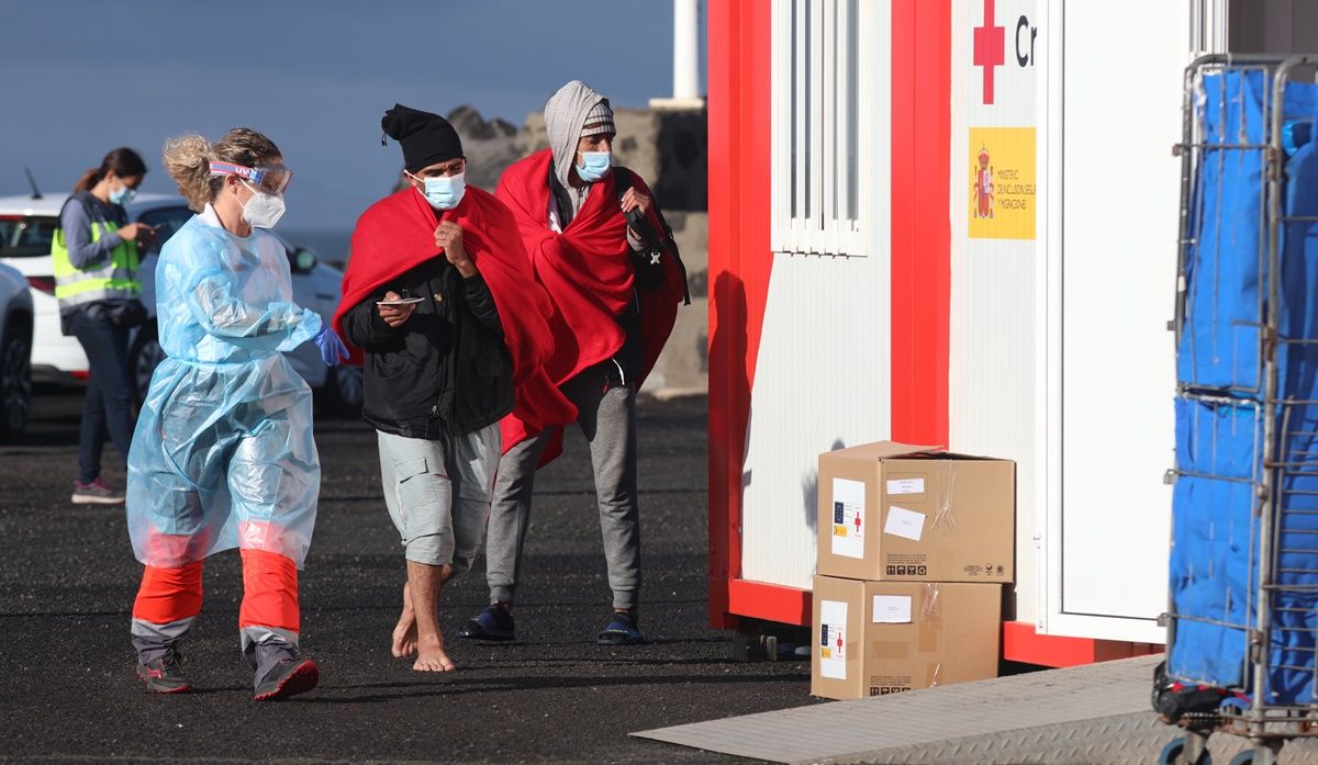 Llegada de los inmigrantes al Muelle Comercial | Foto: José Luis Carrasco 