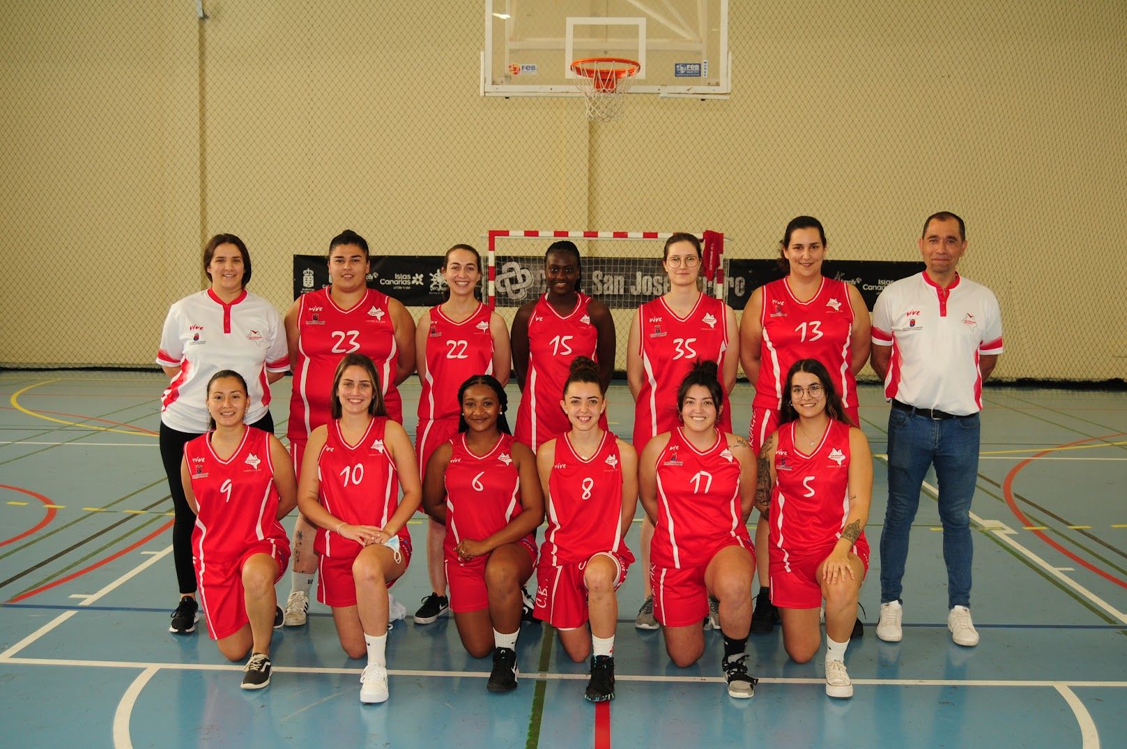 El club baloncesto Ariagona presenta la temporada El club baloncesto Ariagona presenta la temporada