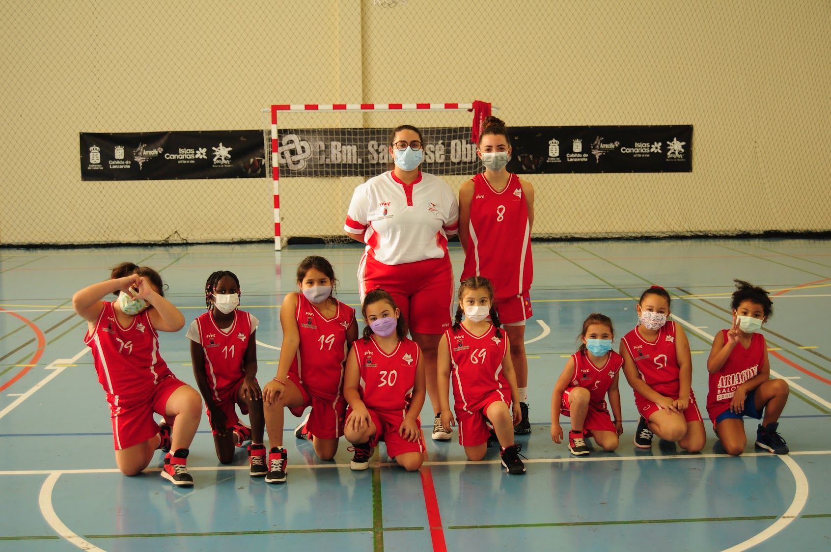 El club baloncesto Ariagona presenta la temporada El club baloncesto Ariagona presenta la temporada