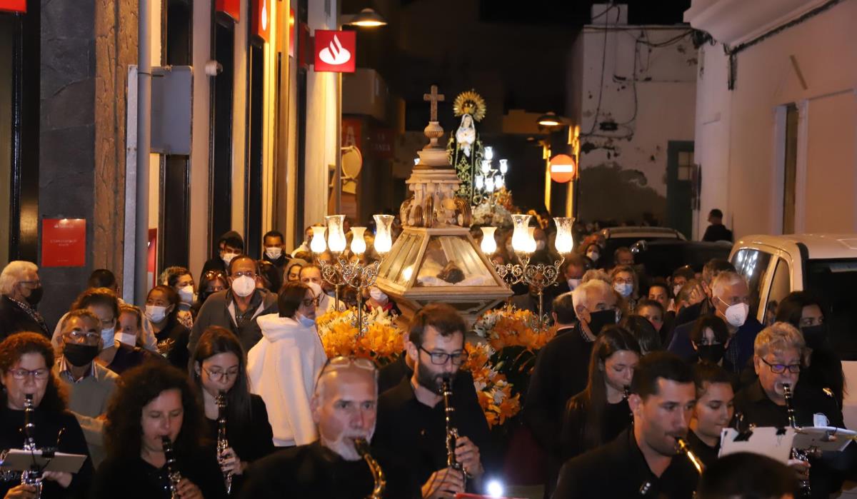 La iglesia de San Ginés vive con devoción la Procesión del Santo Entierro La iglesia de San Ginés vive con devoción la Procesión del Santo Entierro