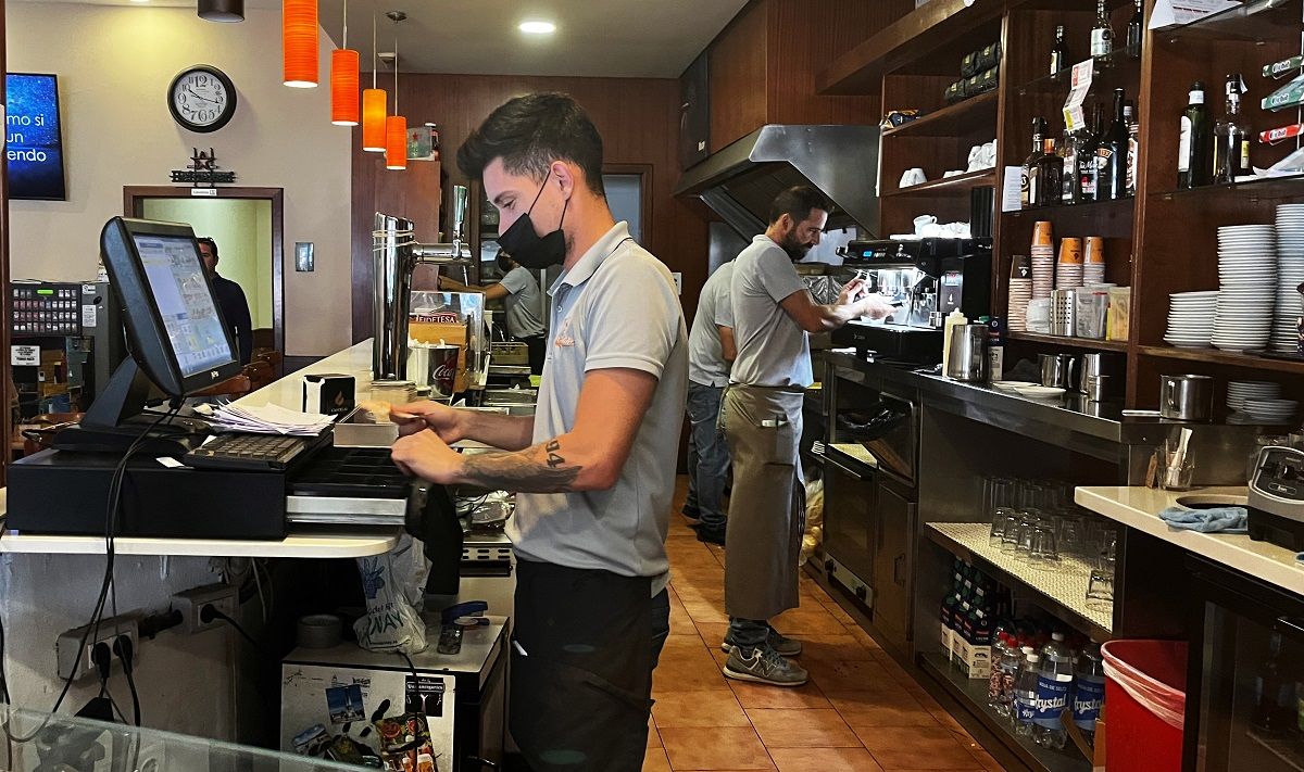 Trabajadores de la cafetería El Cortadito, Arrecife