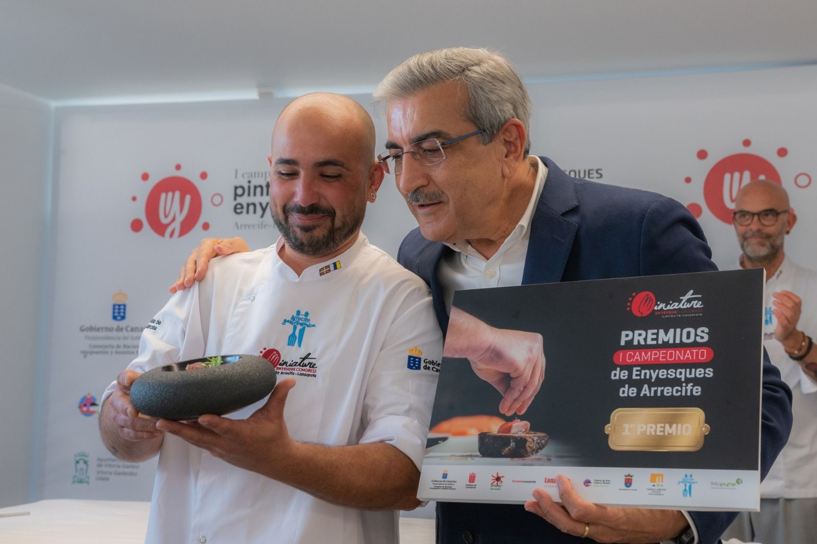 Yeray Gil de Primario Gastrobar de Playa Blanca, campeón de enyesques de Lanzarote Yeray Gil de Primario Gastrobar de Playa Blanca, campeón de enyesques de Lanzarote