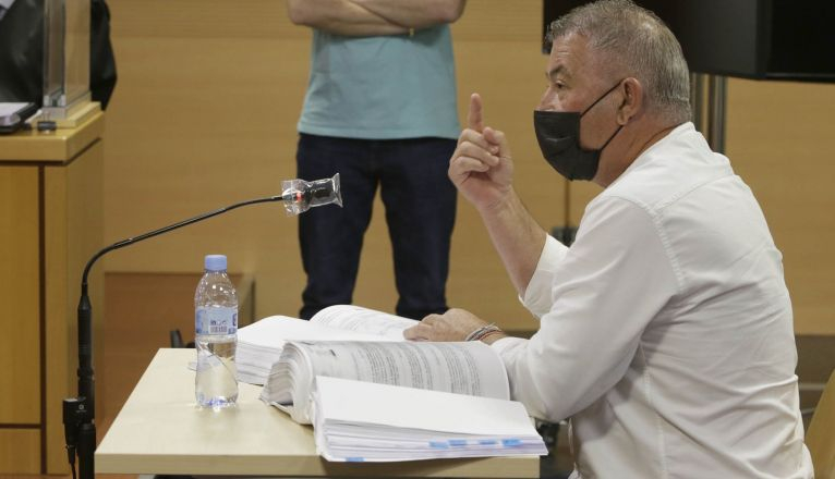 El empresario Carlos Lemes, durante su declaración en el juicio (Foto José Luis Carrasco)