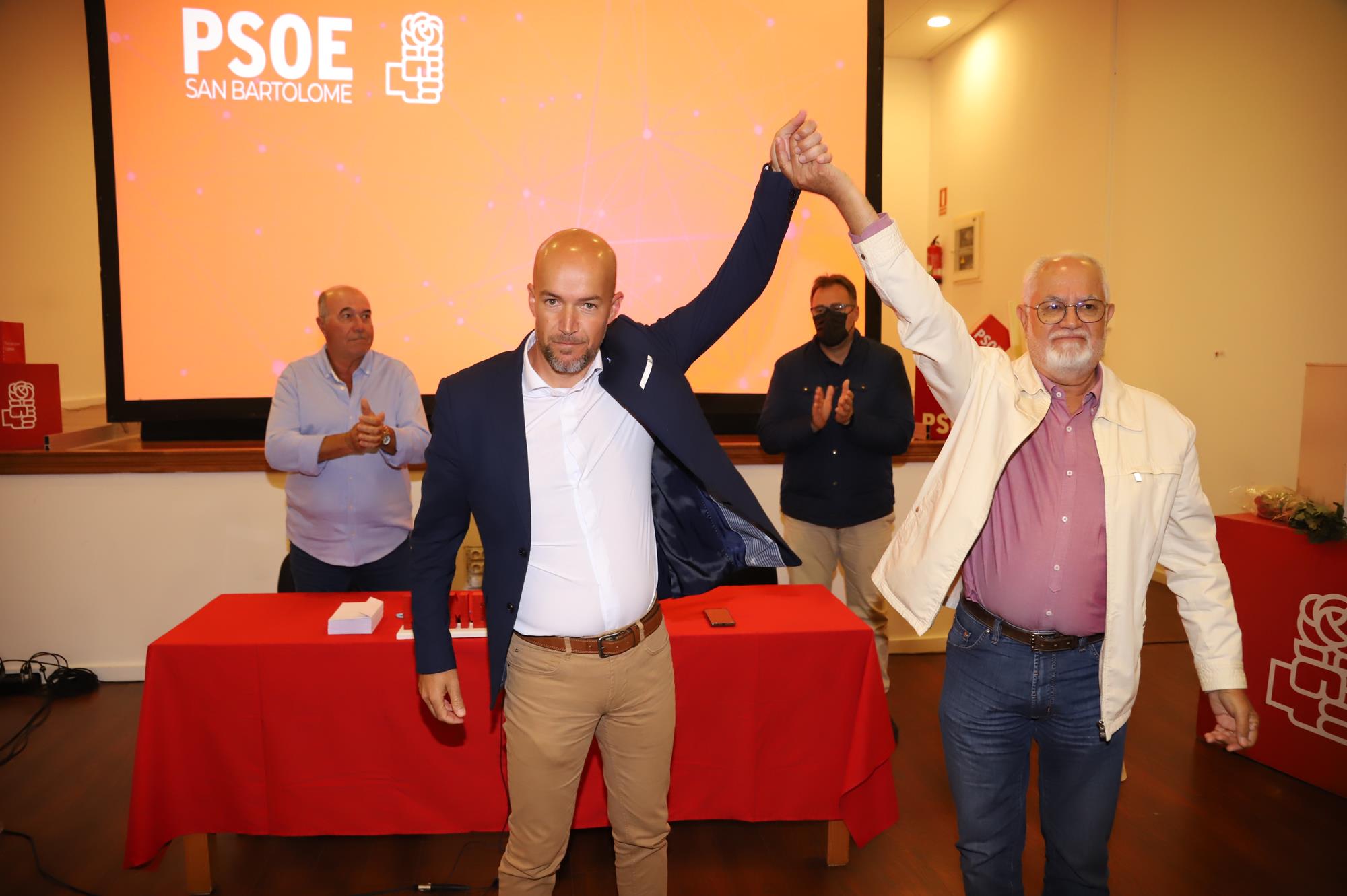 Raúl de León, nuevo secretario general del PSOE de San Bartolomé Raúl de León, nuevo secretario general del PSOE de San Bartolomé