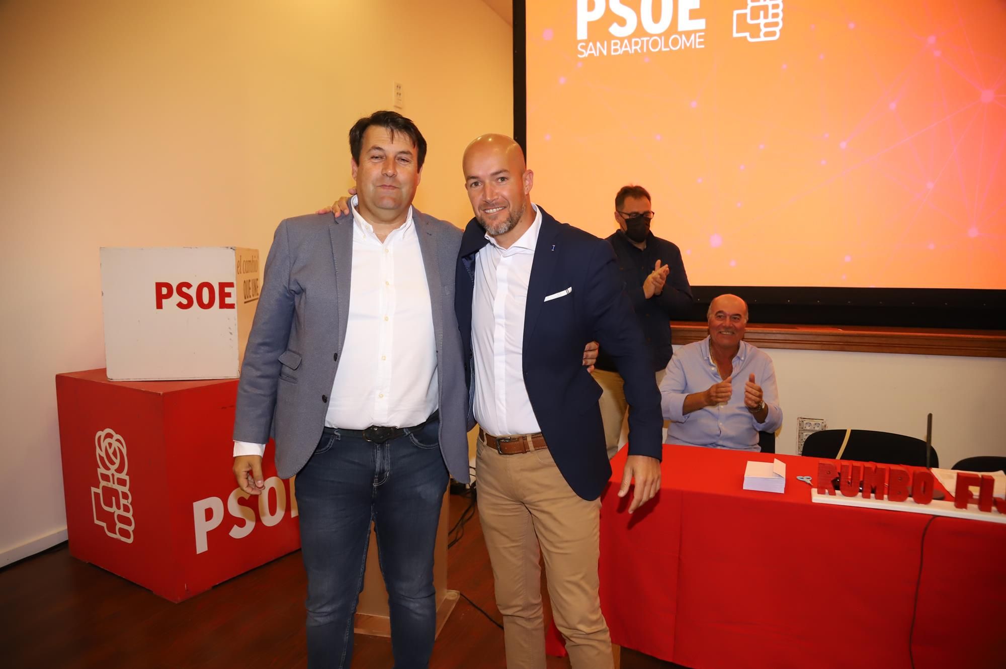 Raúl de León, nuevo secretario general del PSOE de San Bartolomé Raúl de León, nuevo secretario general del PSOE de San Bartolomé