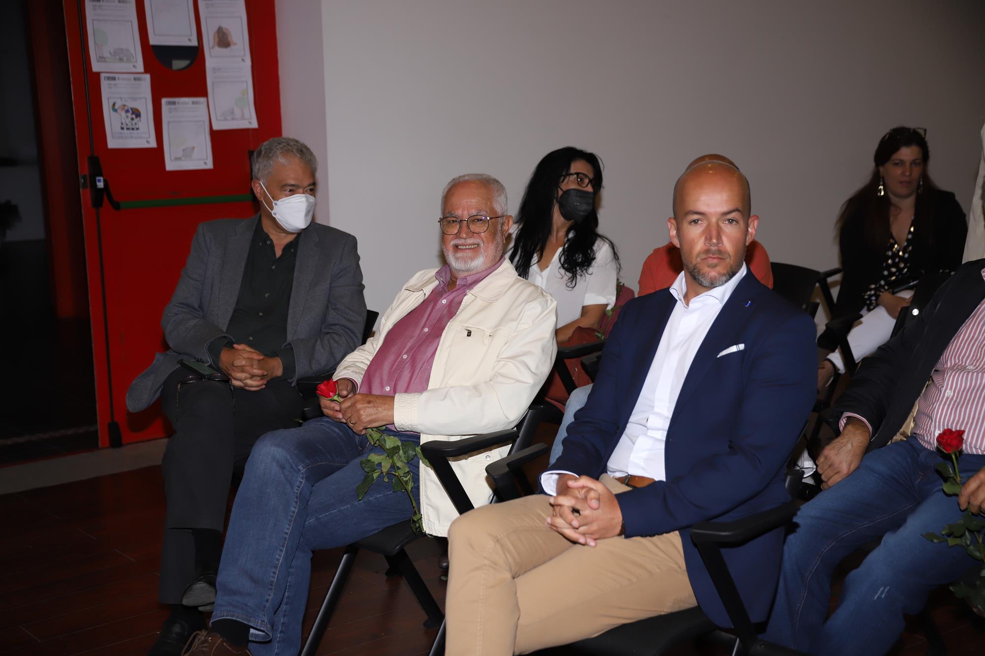 Raúl de León, nuevo secretario general del PSOE de San Bartolomé Raúl de León, nuevo secretario general del PSOE de San Bartolomé
