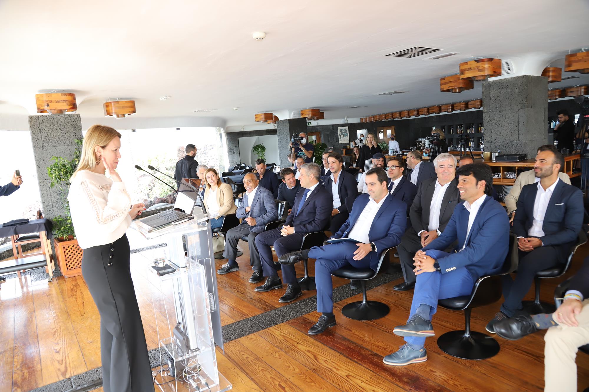 Unidad de Impulso y Dinamización de Proyectos Transformadores para la isla de Lanzarote Unidad de Impulso y Dinamización de Proyectos Transformadores para la isla de Lanzarote