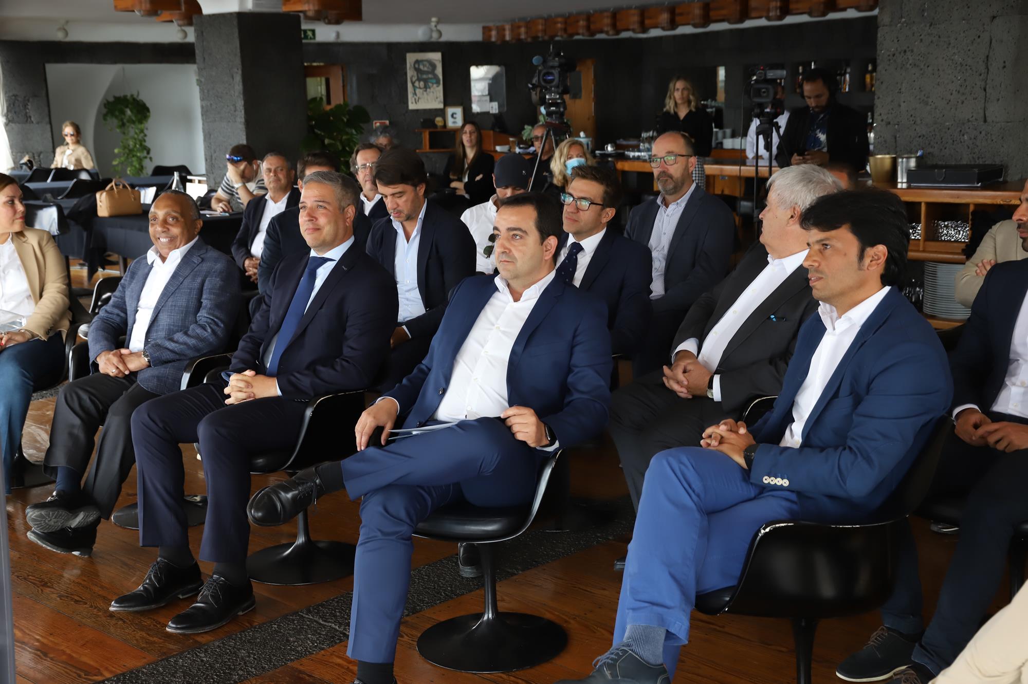 Unidad de Impulso y Dinamización de Proyectos Transformadores para la isla de Lanzarote Unidad de Impulso y Dinamización de Proyectos Transformadores para la isla de Lanzarote