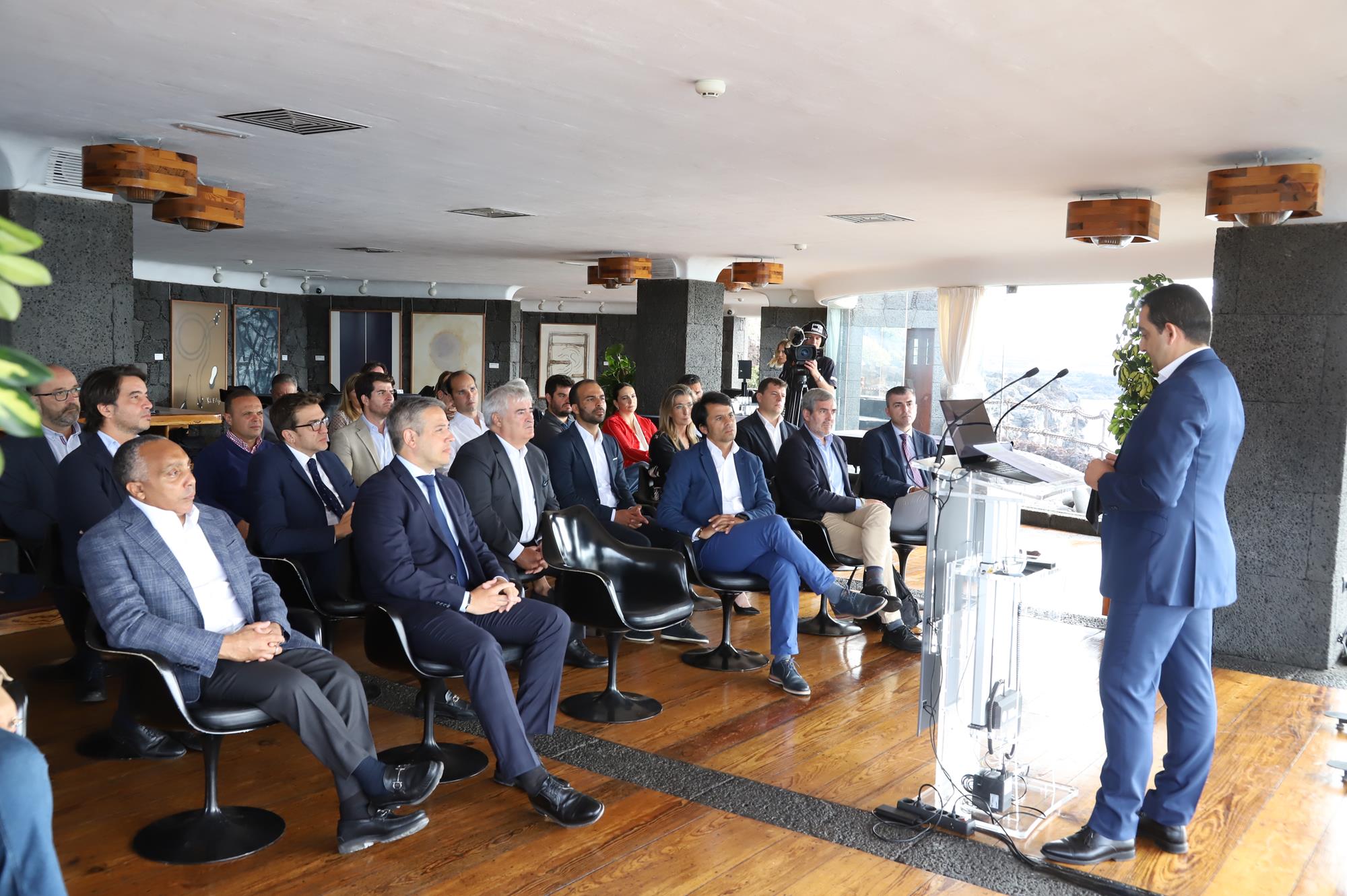 Unidad de Impulso y Dinamización de Proyectos Transformadores para la isla de Lanzarote Unidad de Impulso y Dinamización de Proyectos Transformadores para la isla de Lanzarote