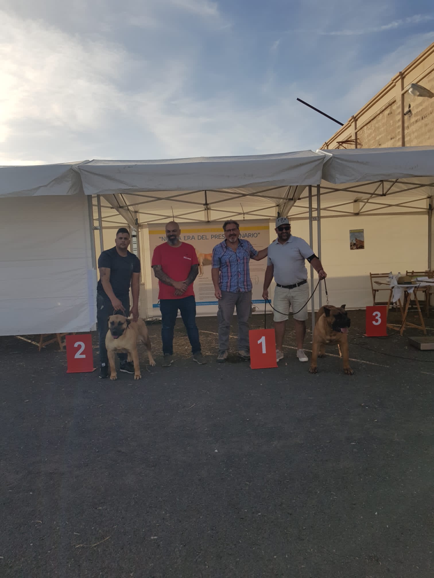 Encuentro monográfico del Presa Canario 