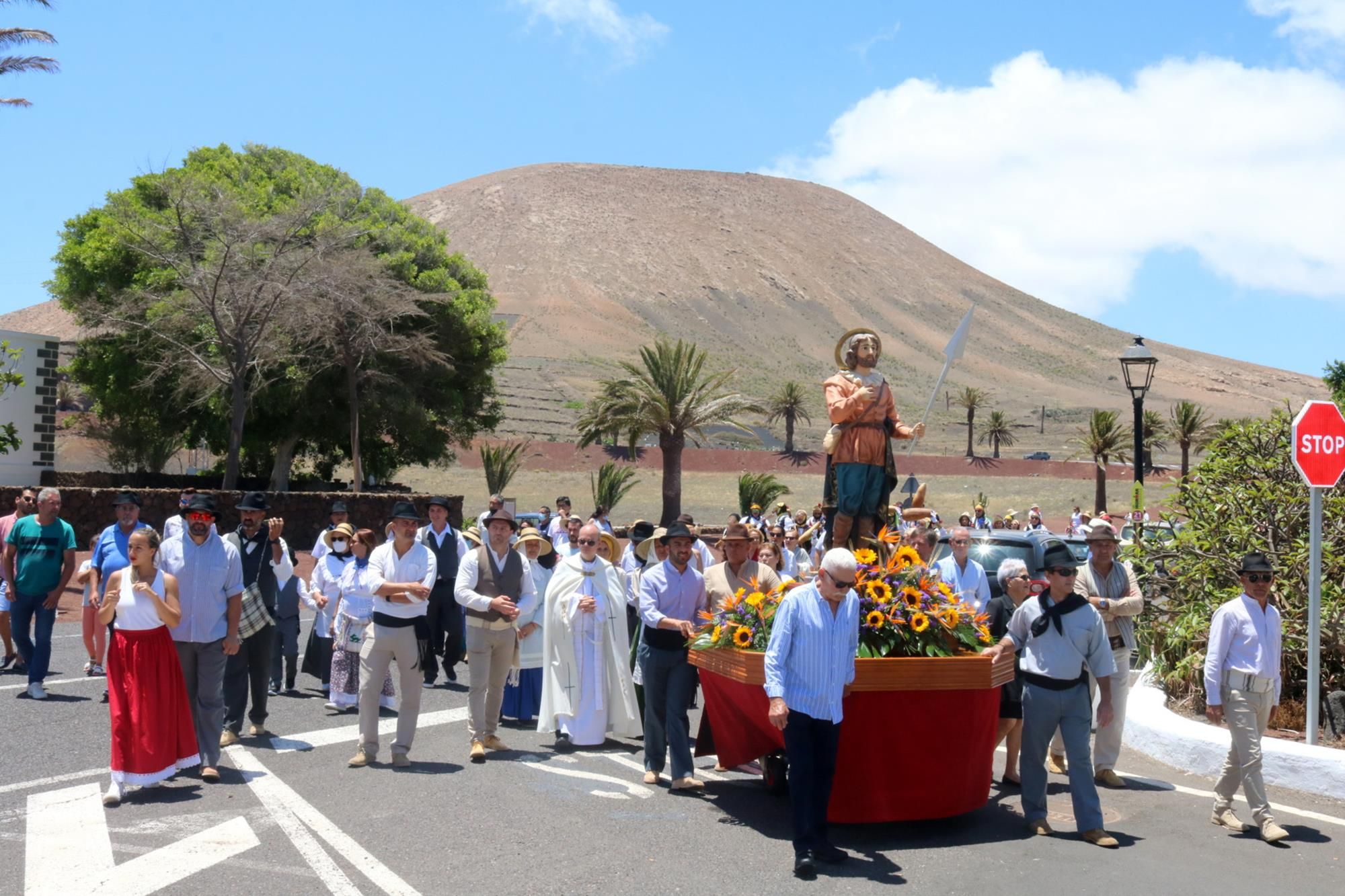 Procesión y romería en honor a San Isidro