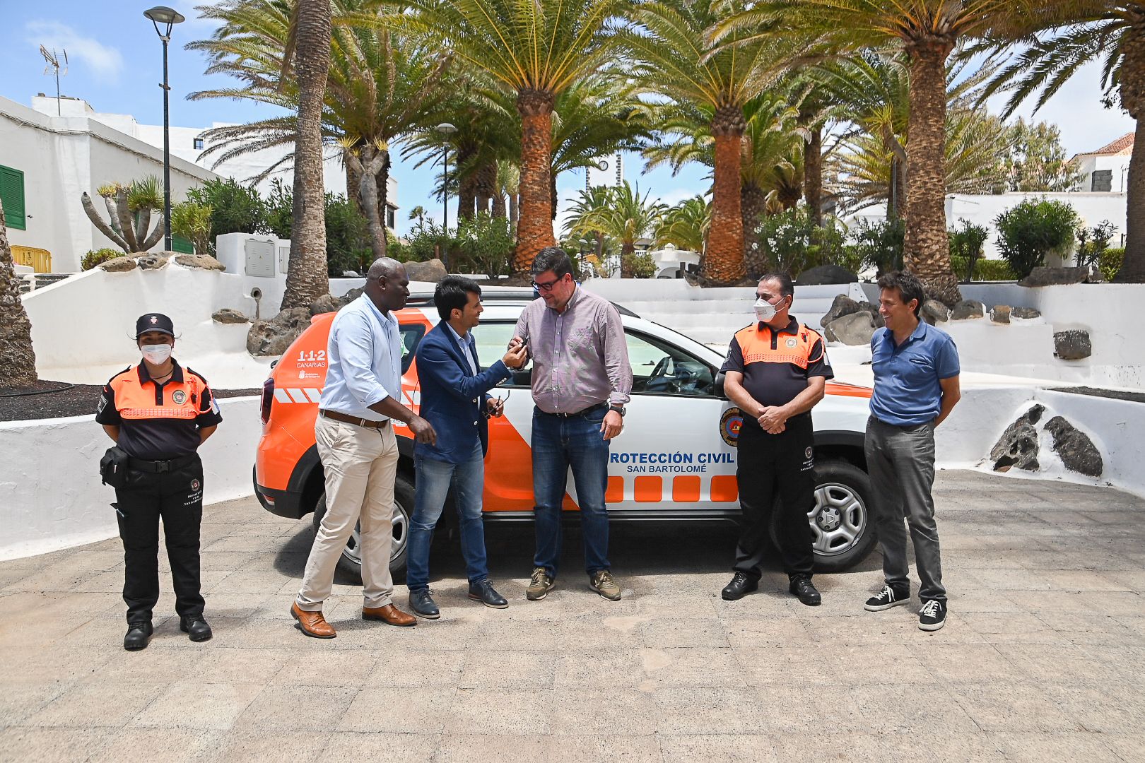 Presentación del nuevo vehículo de Protección Civil de San Bartolomé.