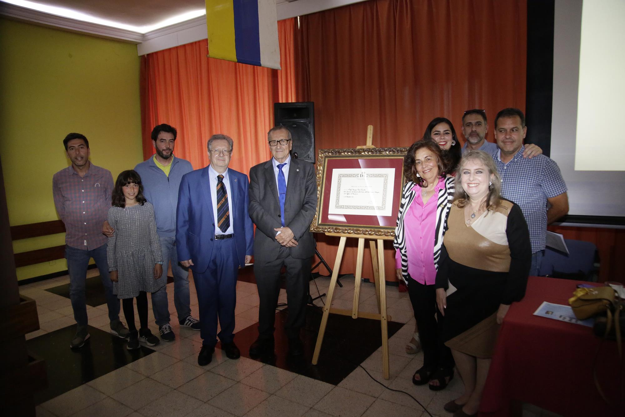 Homenaje a Enrique Pérez Parrilla Homenaje a Enrique Pérez Parrilla