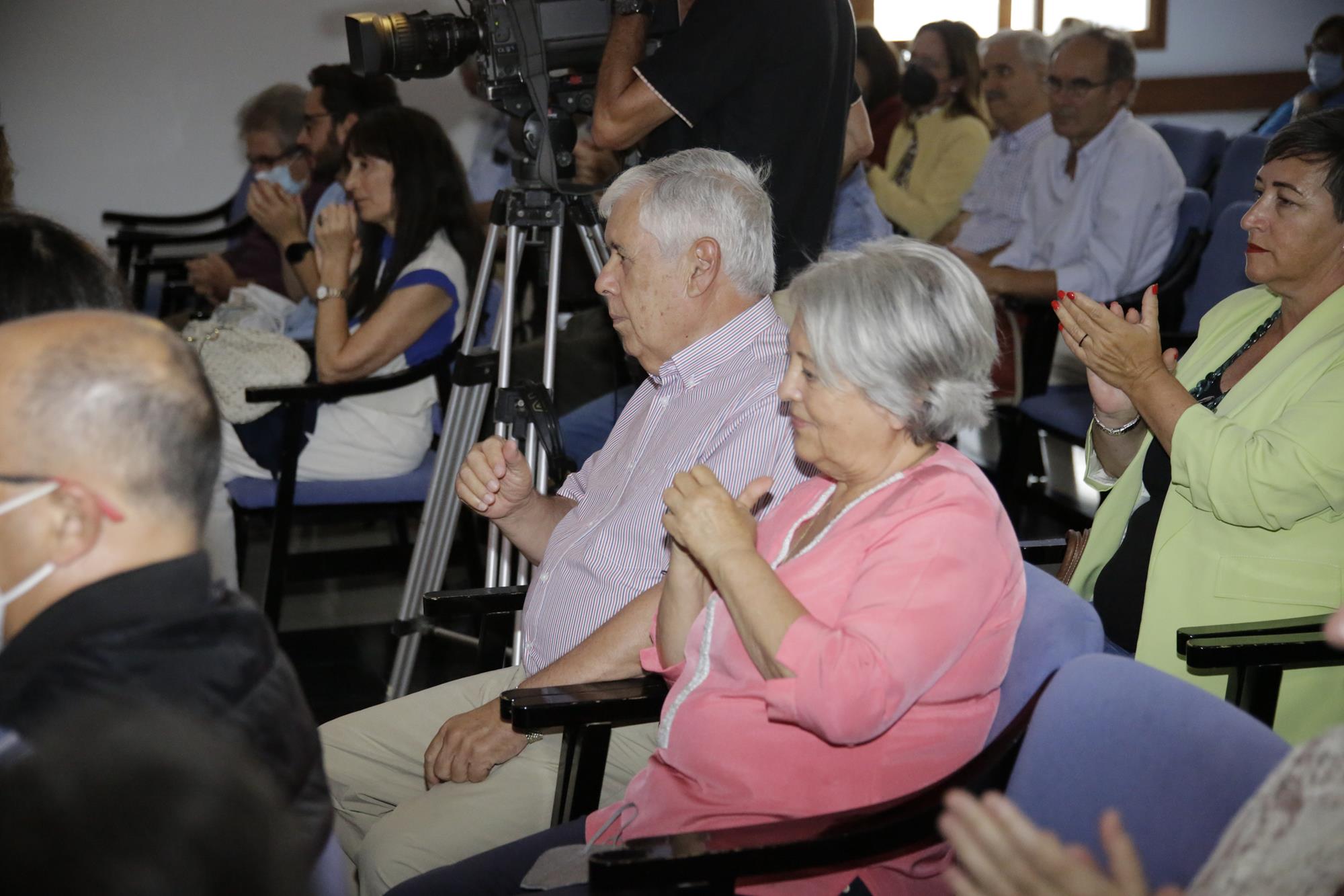 Homenaje a Enrique Pérez Parrilla Homenaje a Enrique Pérez Parrilla
