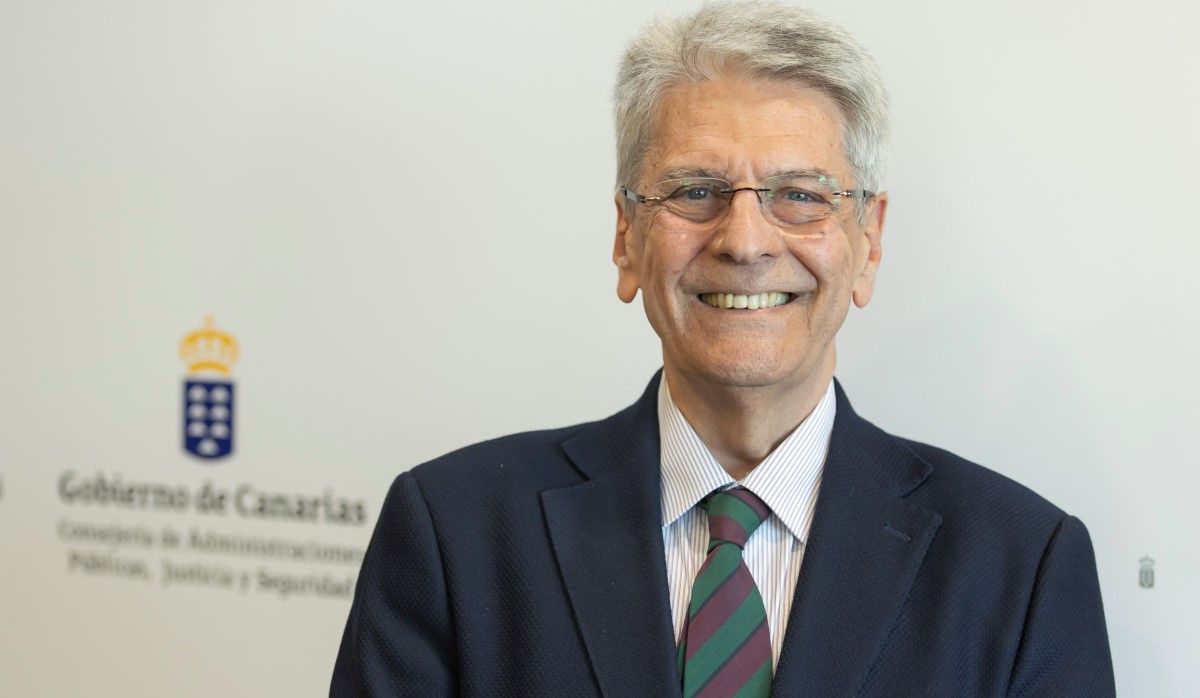 Julio Pérez, consejero de Administraciones Públicas, Justicia y Seguridad