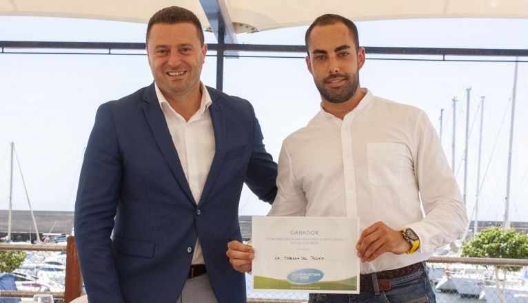 El alcalde de Yaiza, en la entrega de premios del concurso El alcalde de Yaiza, en la entrega de premios del concurso